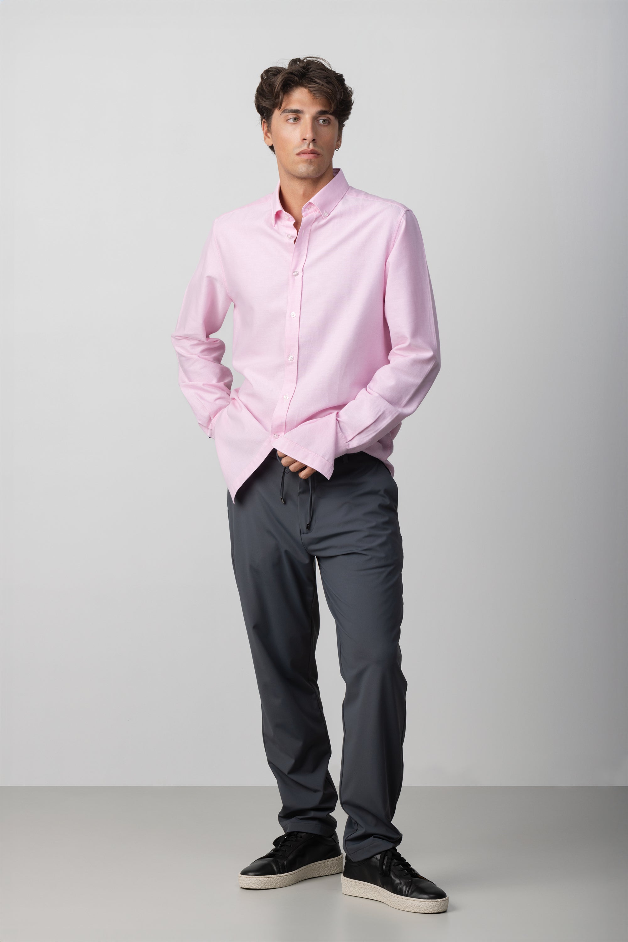 PERFORMANCE JOGGER PANTS