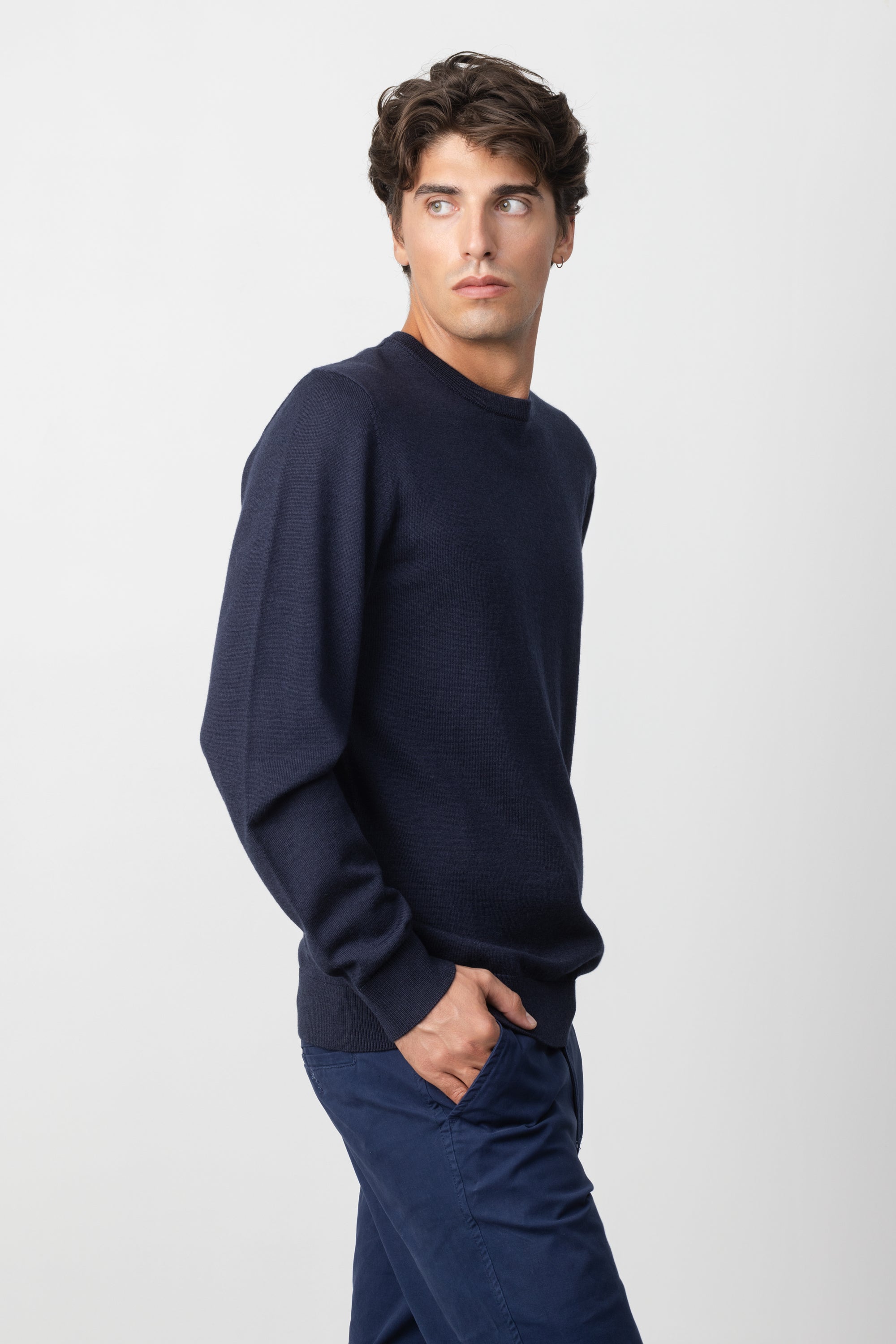 MERINO WOOL ROUND NECK