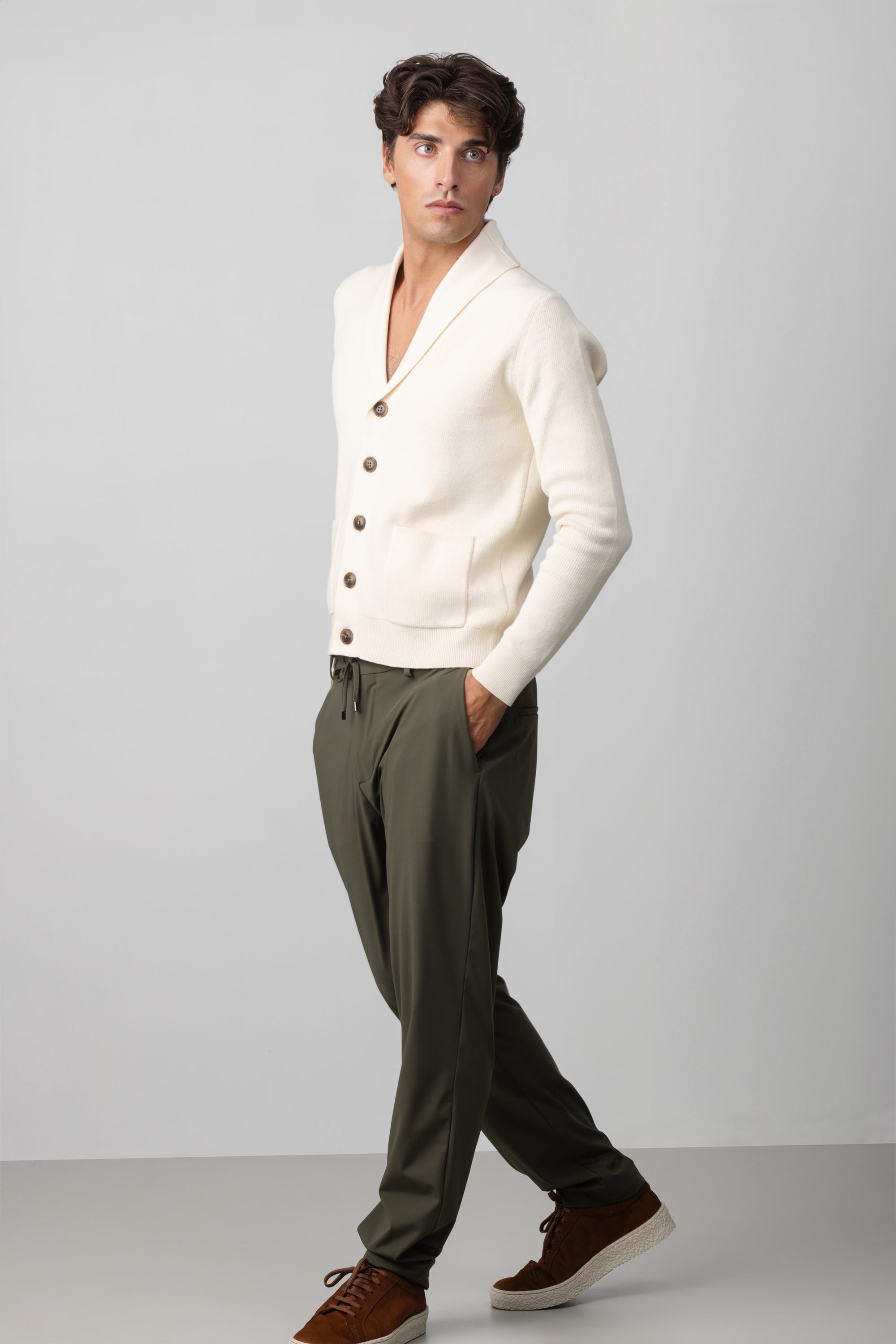 PERFORMANCE JOGGER PANTS