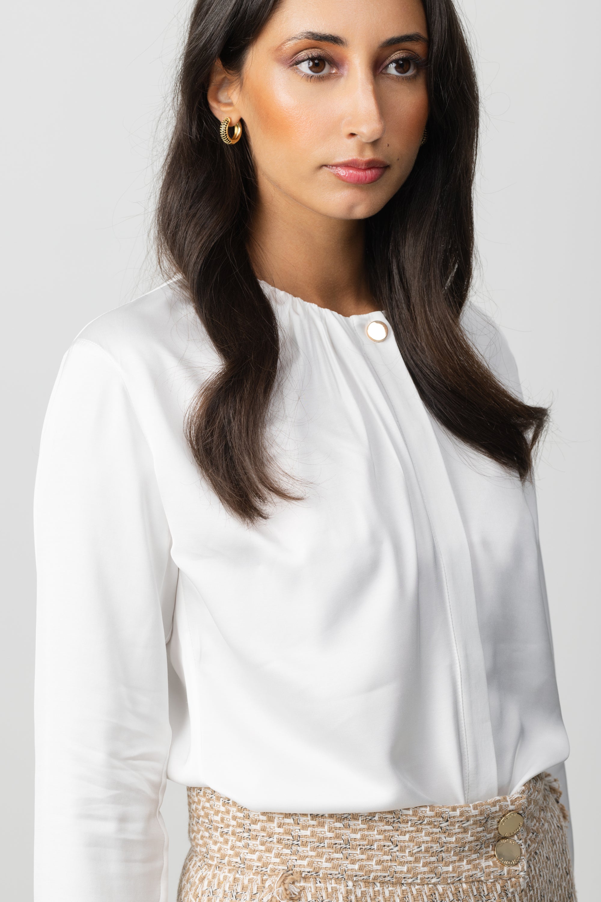 CLASSIC VISCOSE BLOUSE