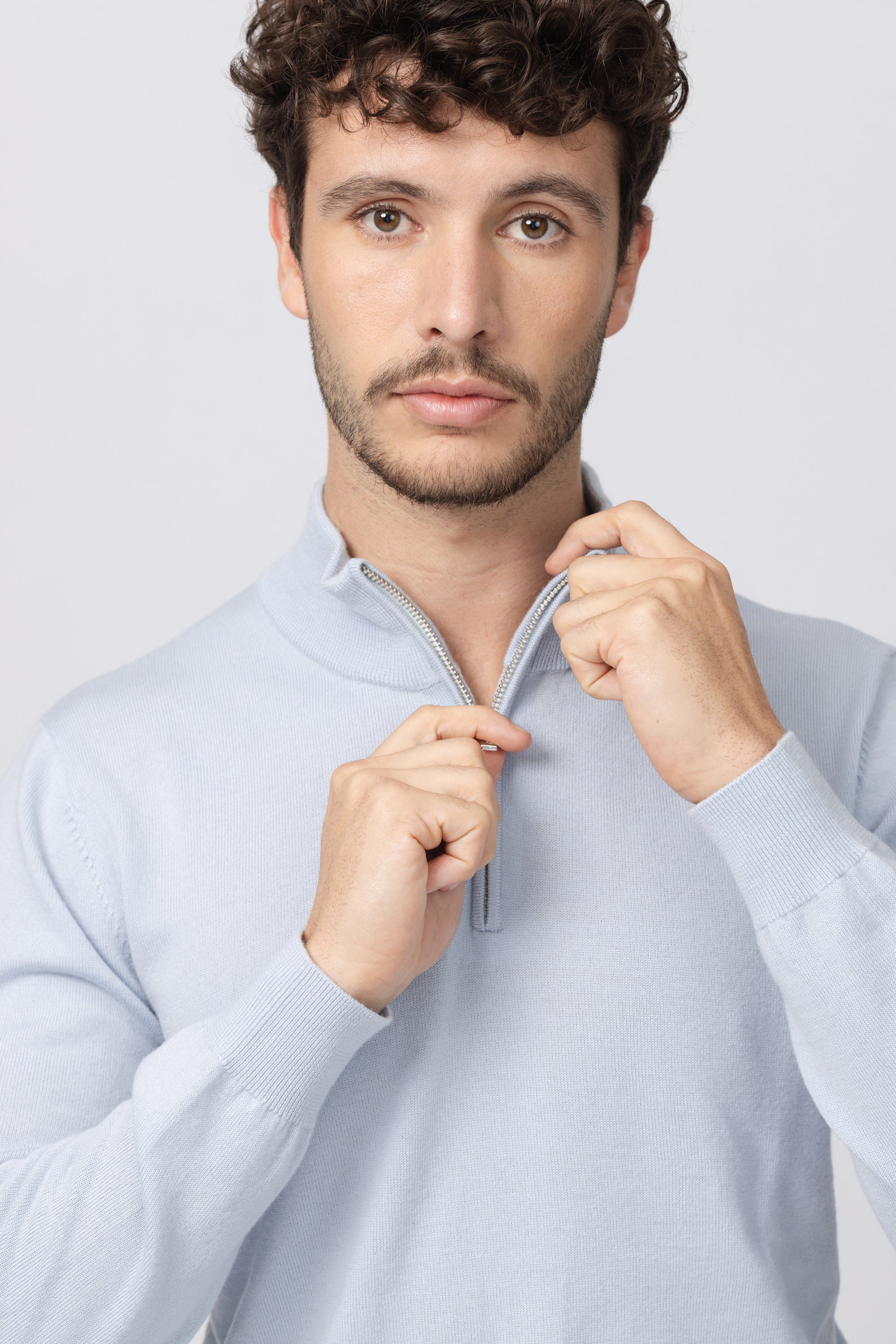 MERINO WOOL ZIP UP SWEATER